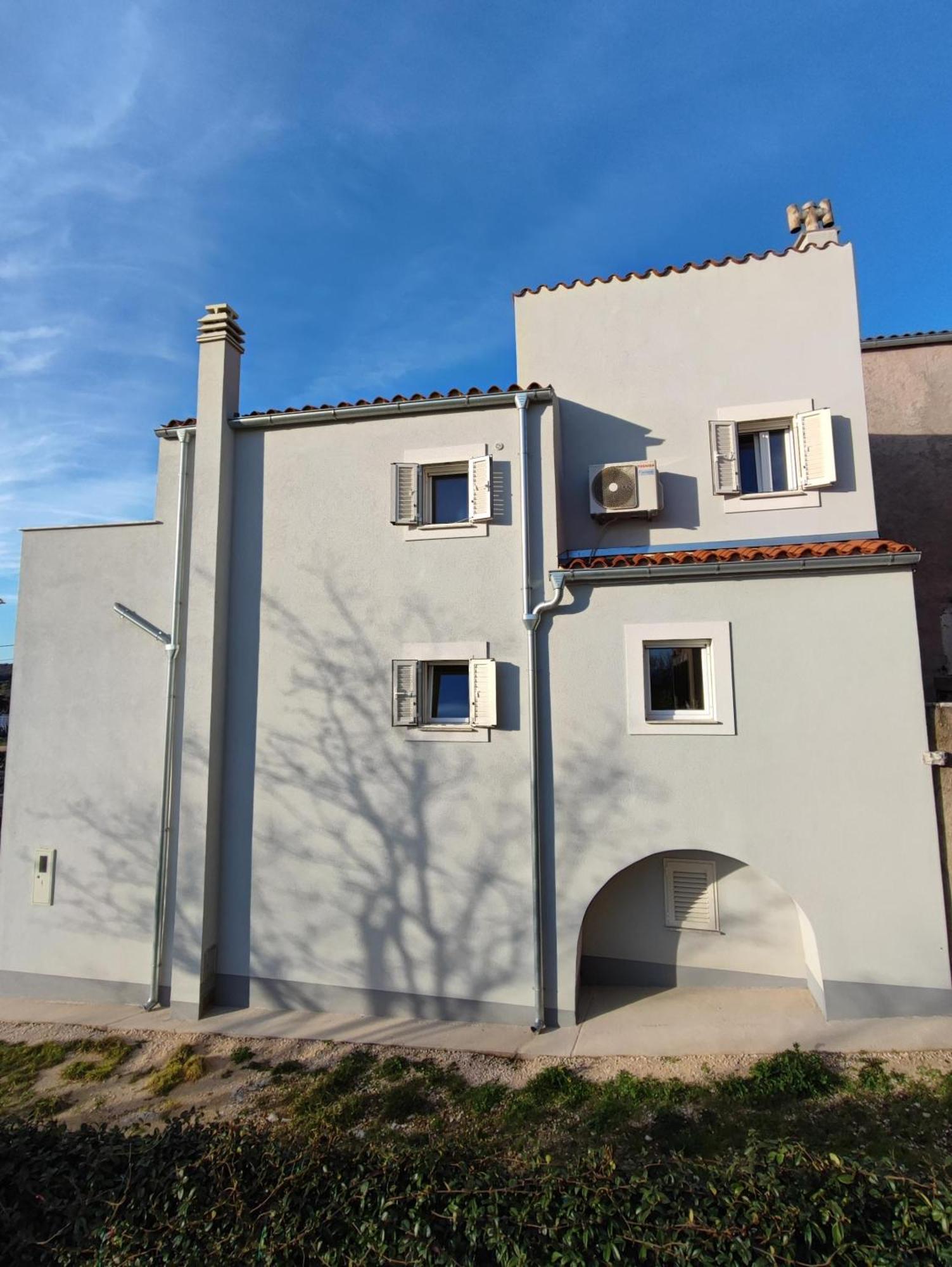 Case de vacanță Acacia House - Cres Island